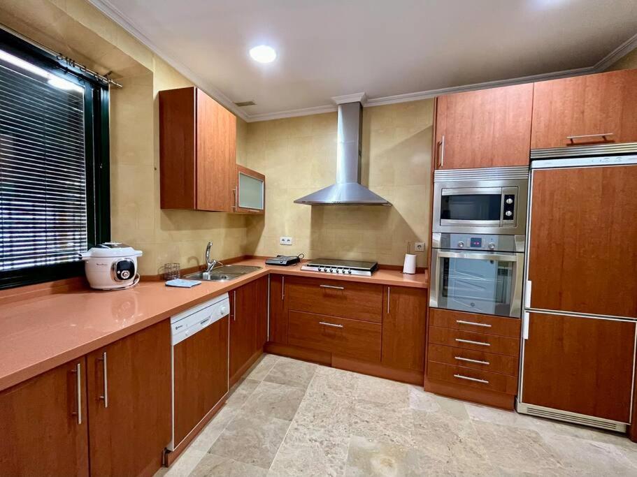 Apartamento Suite Alameda De Hercules Sevilha Exterior foto